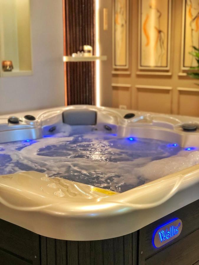 Spa Pleasure Apartman Novi Sad Eksteriør bilde